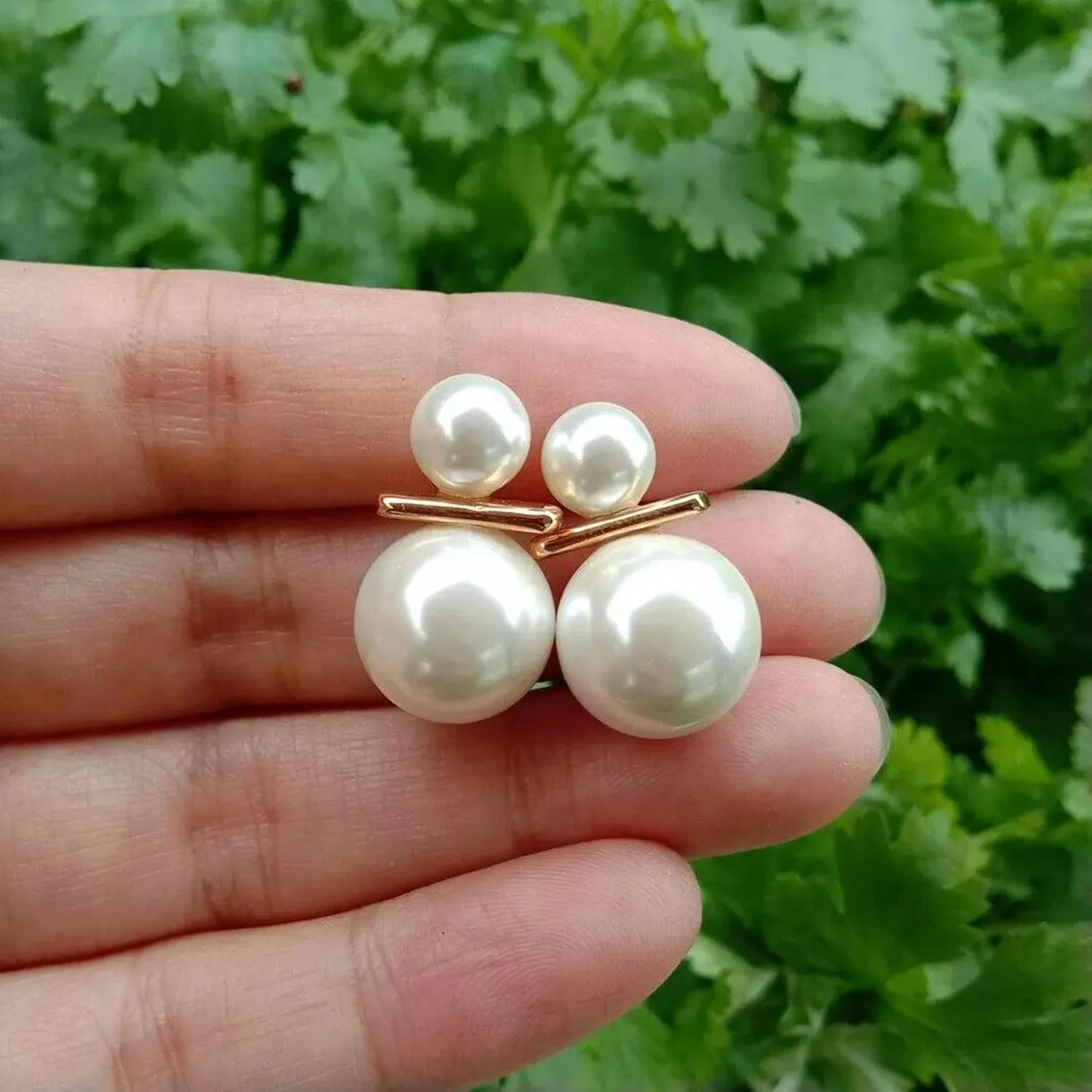 8mm Cream White Sea Shell Pearl Stud Earrings