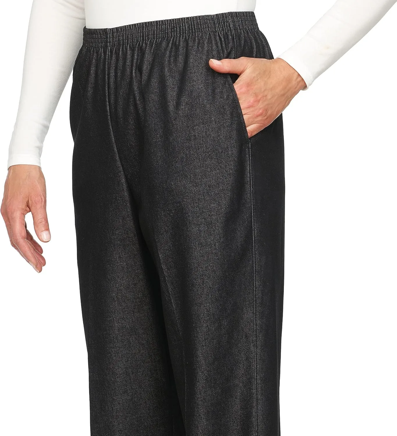 Alfred Dunner Women's Plus Size Black Denim Proportioned Medium Pant