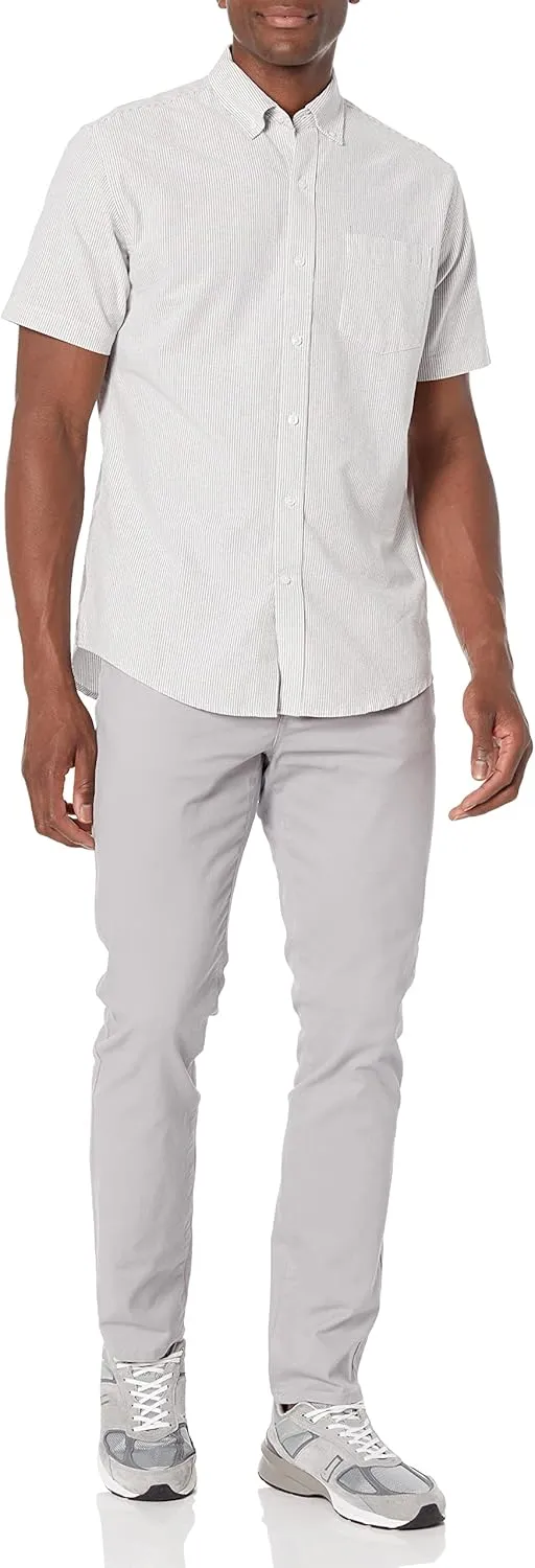 Amazon Essentials Men's Slim-Fit Pants, 5-Pocket Stretch Twill Design