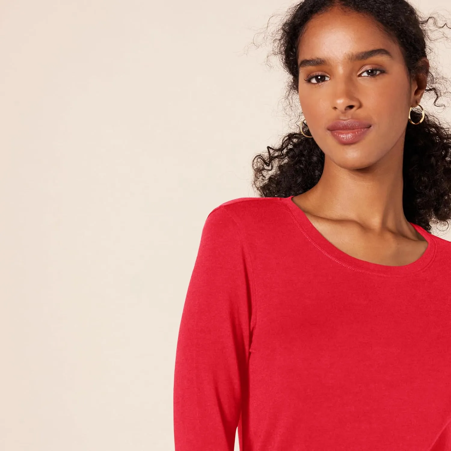 Amazon Essentials Women's Classic-Fit Long-Sleeve Crewneck T-Shirt (Available in Plus Size)