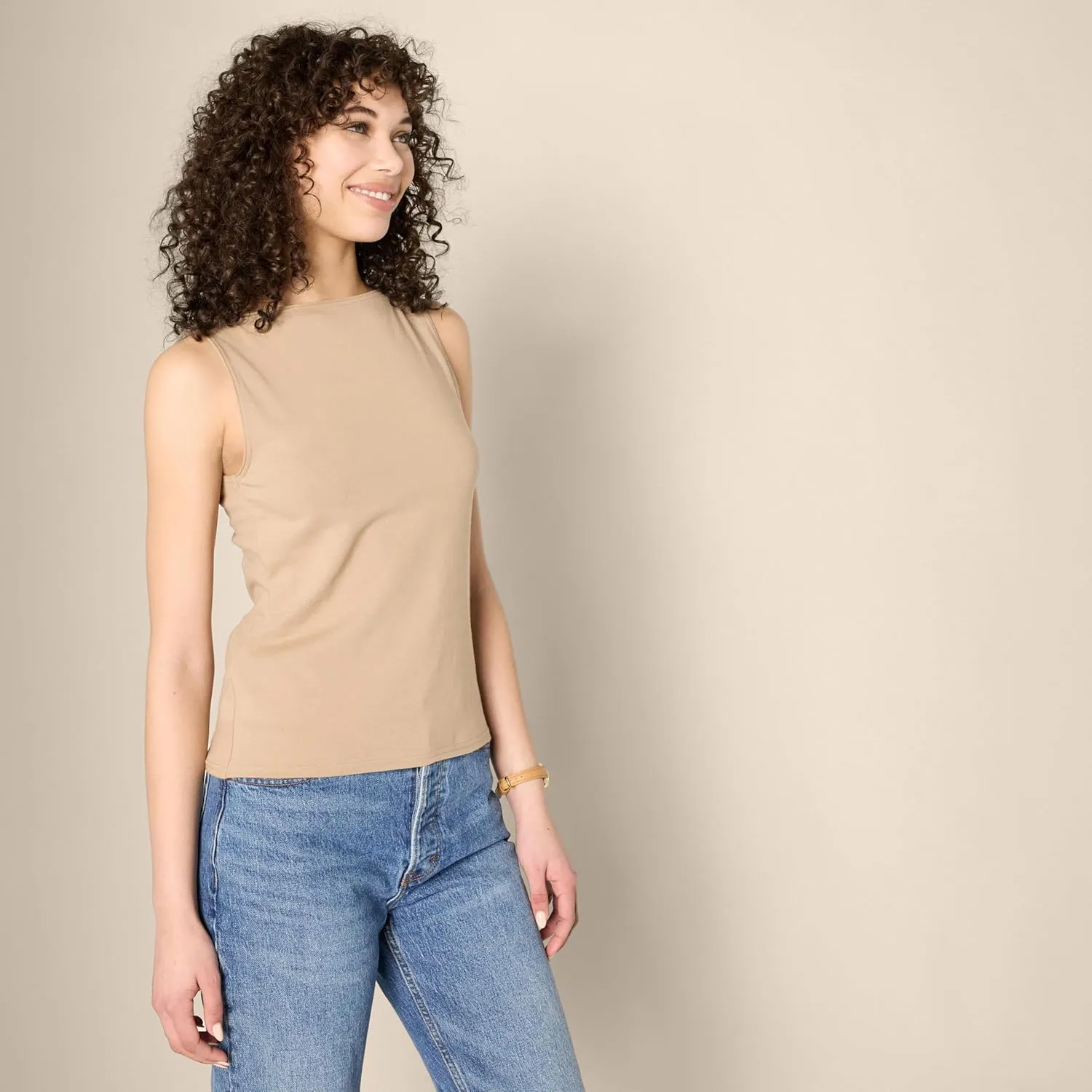 Amazon Essentials Women's Slim-Fit Rib Knit Boatneck Layering Tank