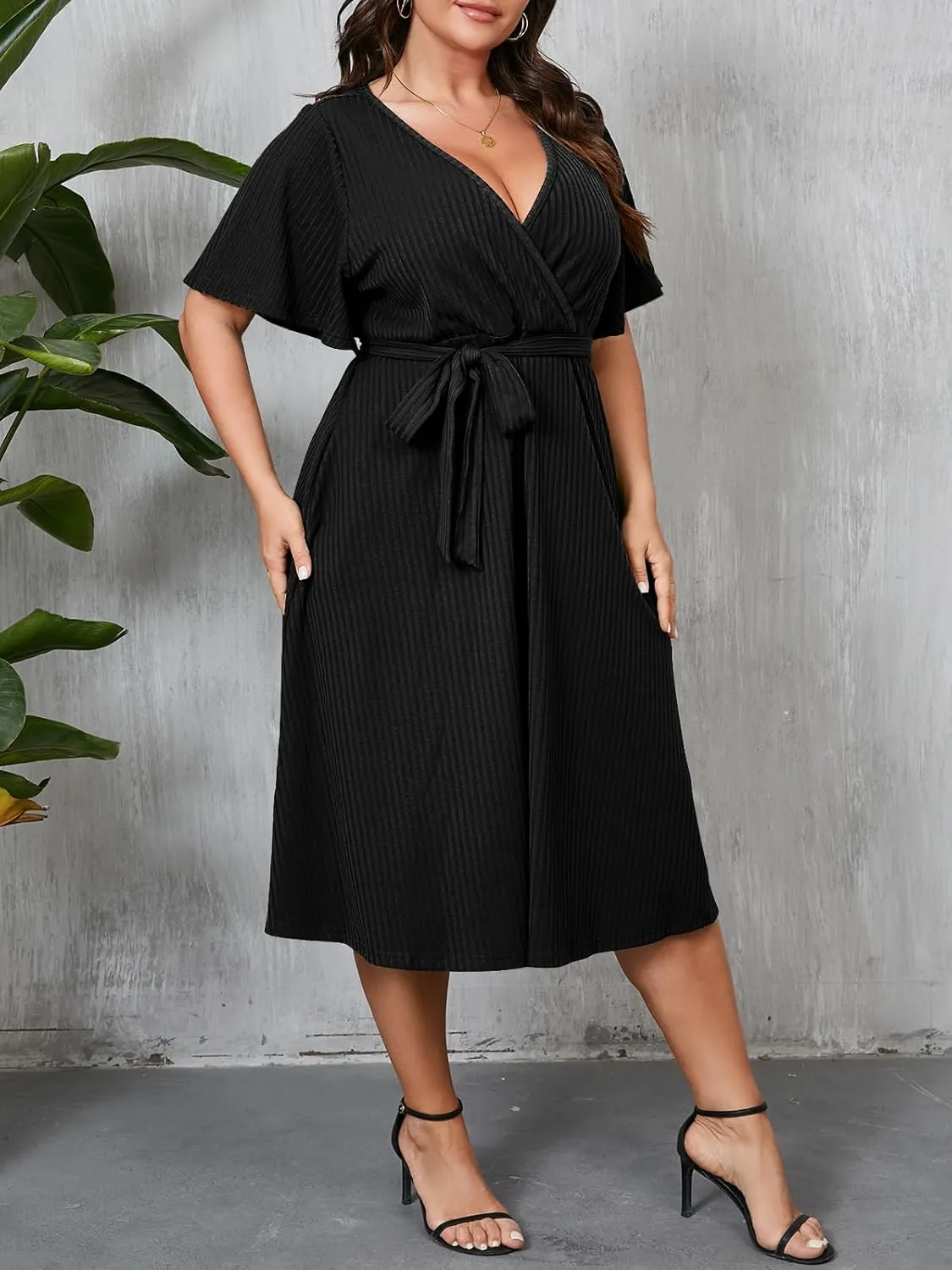 Beautife Women's Plus Size V Neck Dress Tie Front Ruffle Short Sleeve Ribbed Knit Summer Midi Dresses