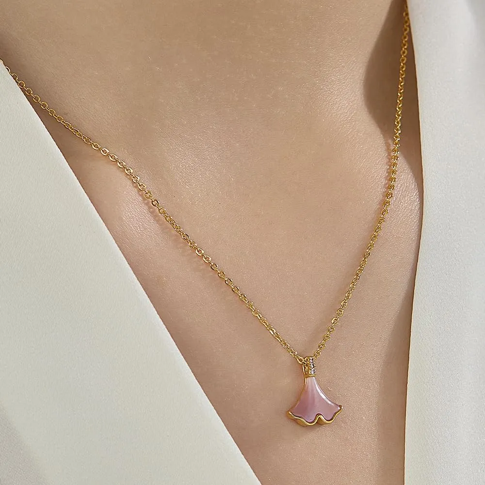 Butterly Necklaces for Women Heart Necklace 14K Dainty Gold Choker Handmade Necklaces Chain Shell Dainty Gold Choker Necklace for Women