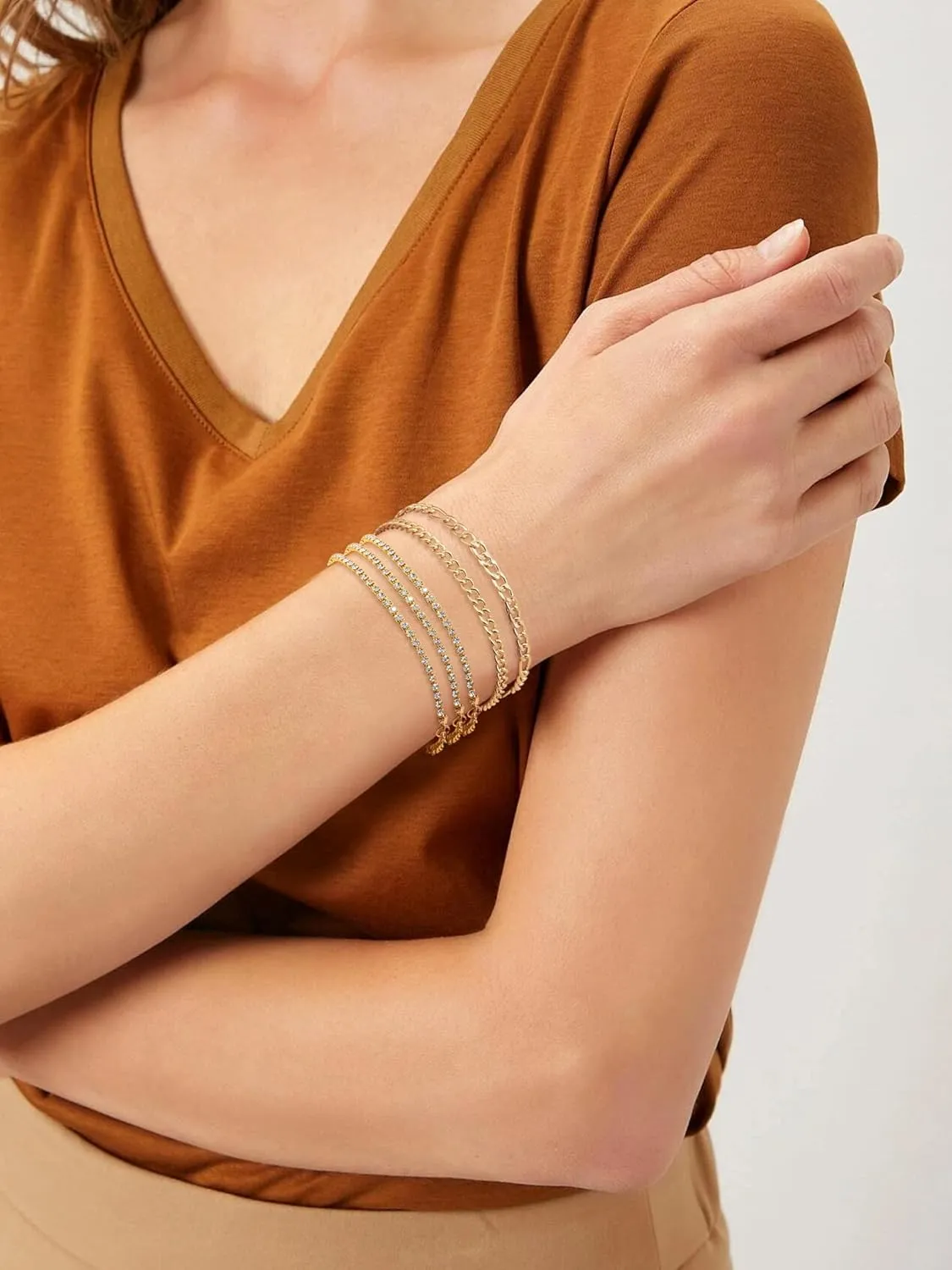 Dcfywl731 Gold Boho Stackable Bracelet Set Rhinestone Chunky Layered Link Bracelet Adjustable Bracelet Bangle Set for Women Trendy