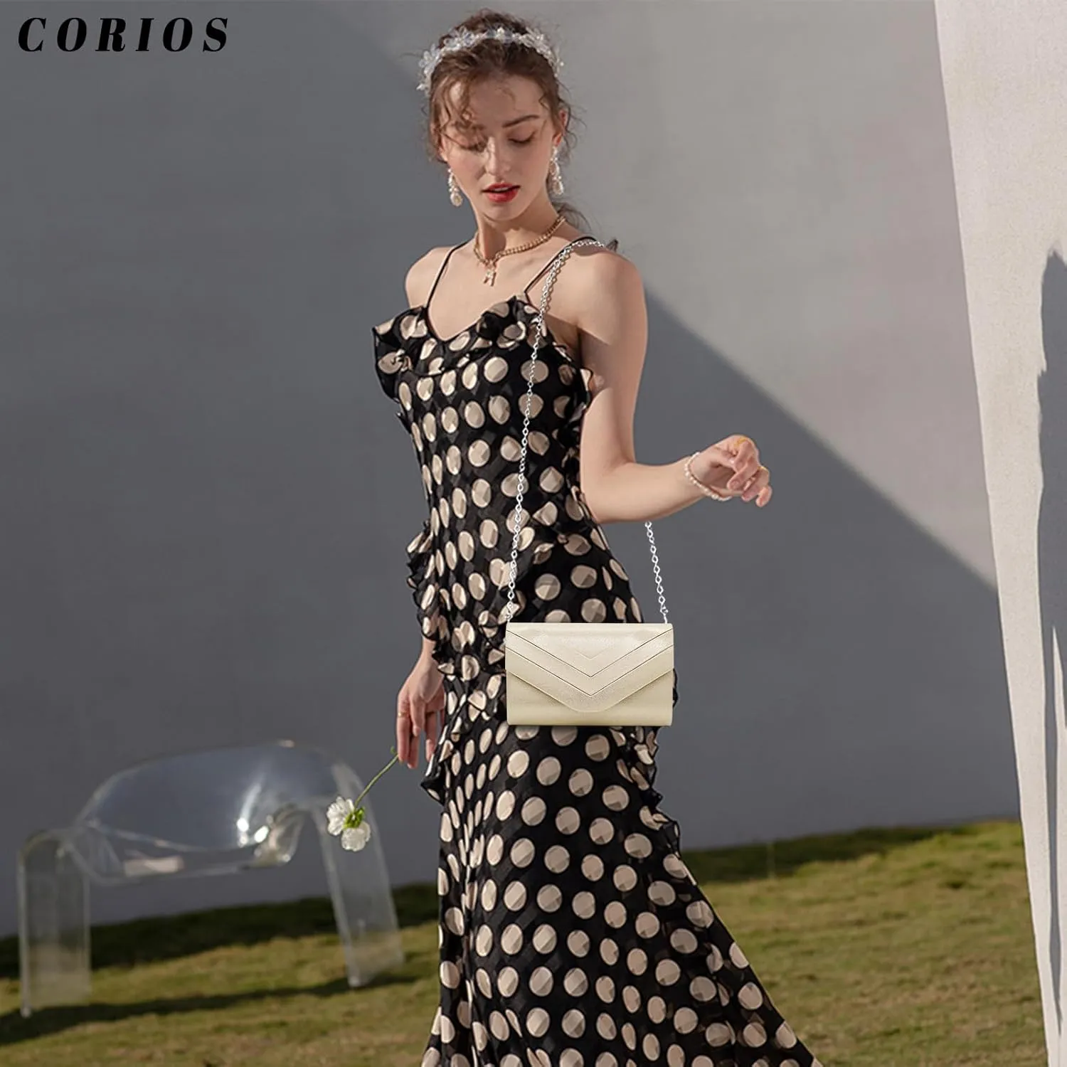 Evening Bag for Women Velvet Clutch Envelope Handbag Bridal Wedding Purse Elegant Shoulder Bag with Detachable Chain