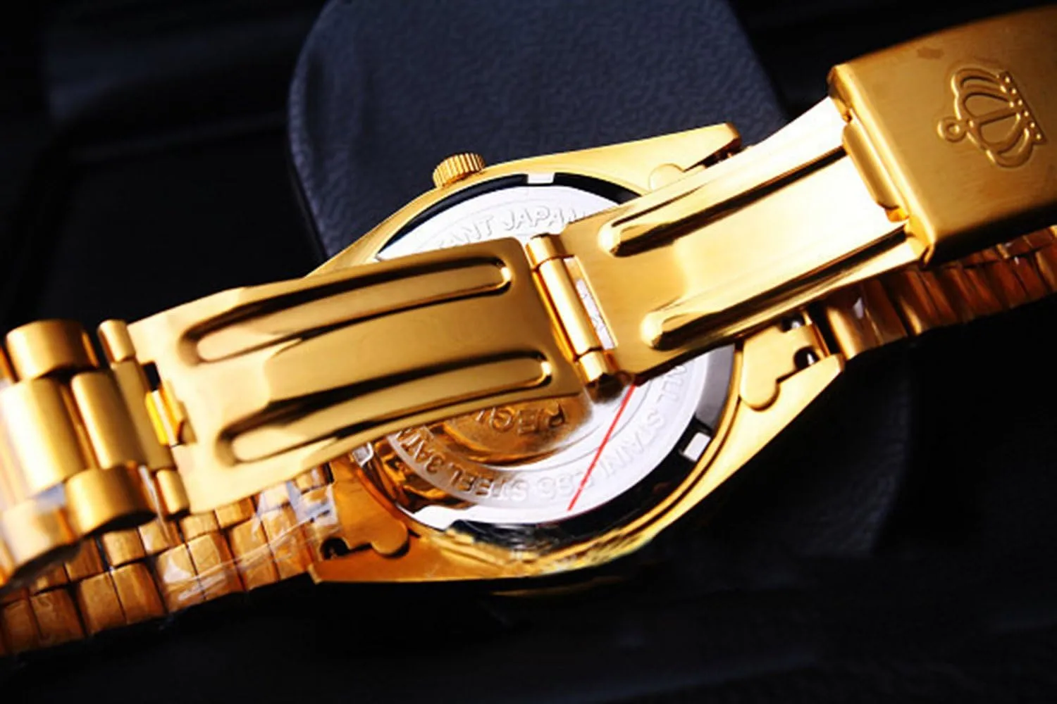 FANMIS Men's Luxury Business Waterproof Wristwatch Analog Two Tone Stainless Steel Date Quartz Watches