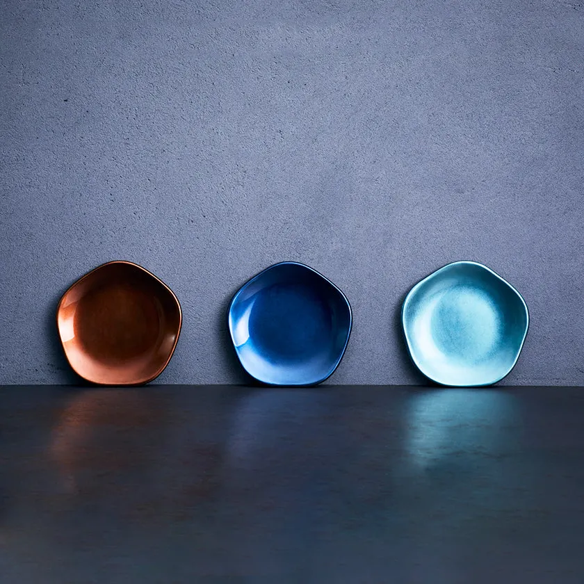 KAGA SHIKISAI Plum-Shaped Plate Deep Blue | Kanazawa Gold Leaf | HAKUICHI