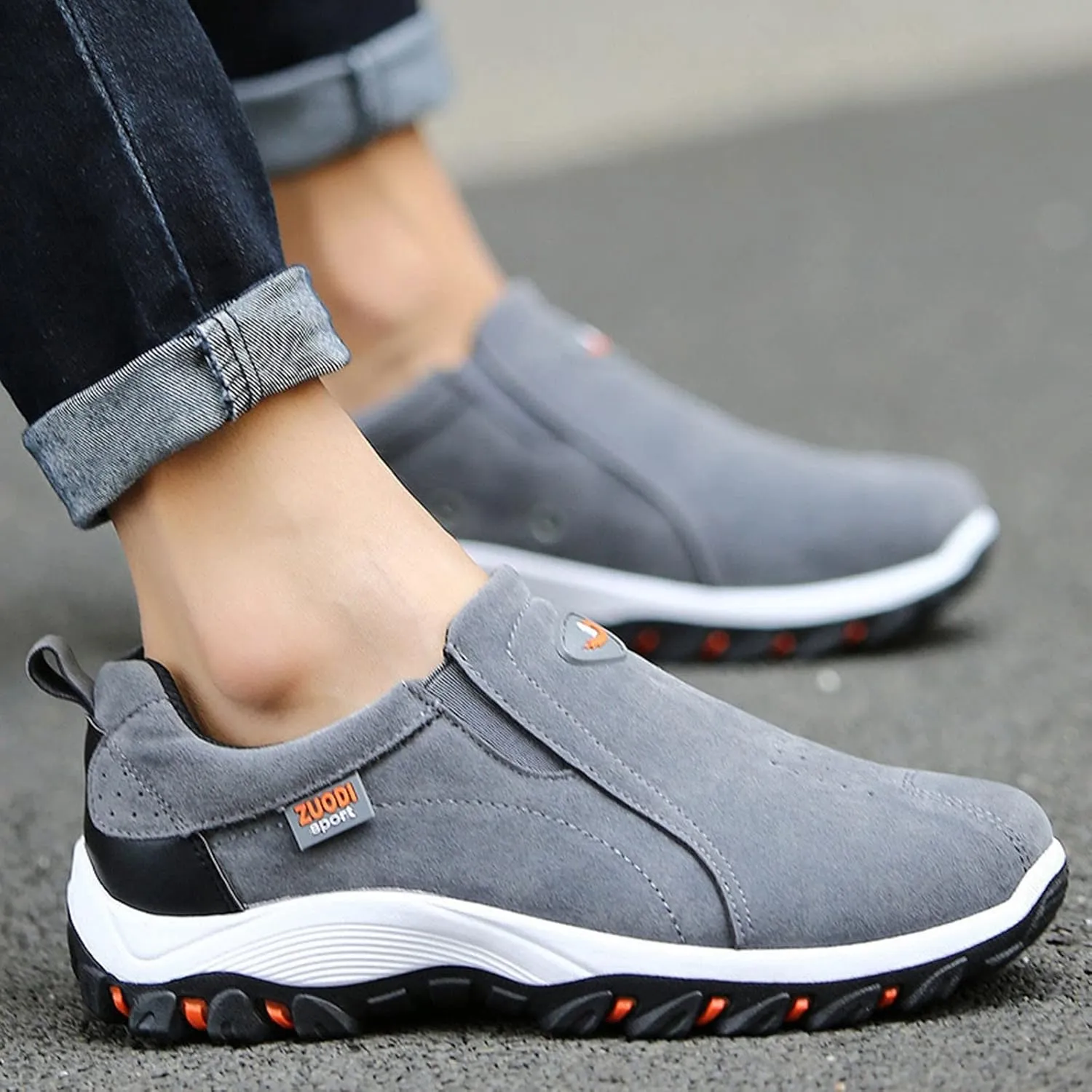 Men's Simple and Fashionable Round Head Solid Color Lightweight Breathable Soft Bottom Flannel Casual Chaos Sneaker