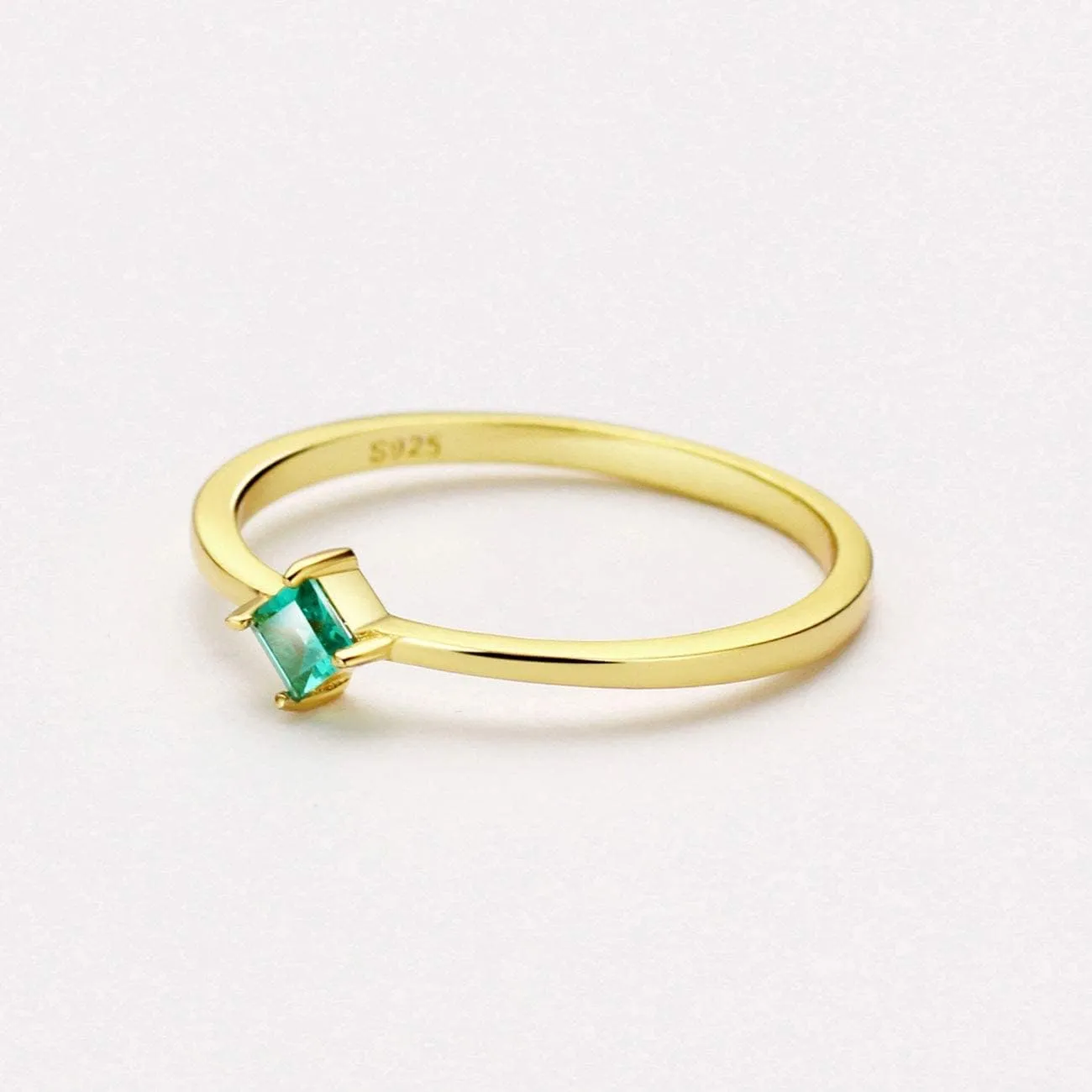 Michooyel 18K Gold Emerald Rings Simple Square Cut Dainty Delicate Rings Fine Jewelry for Women