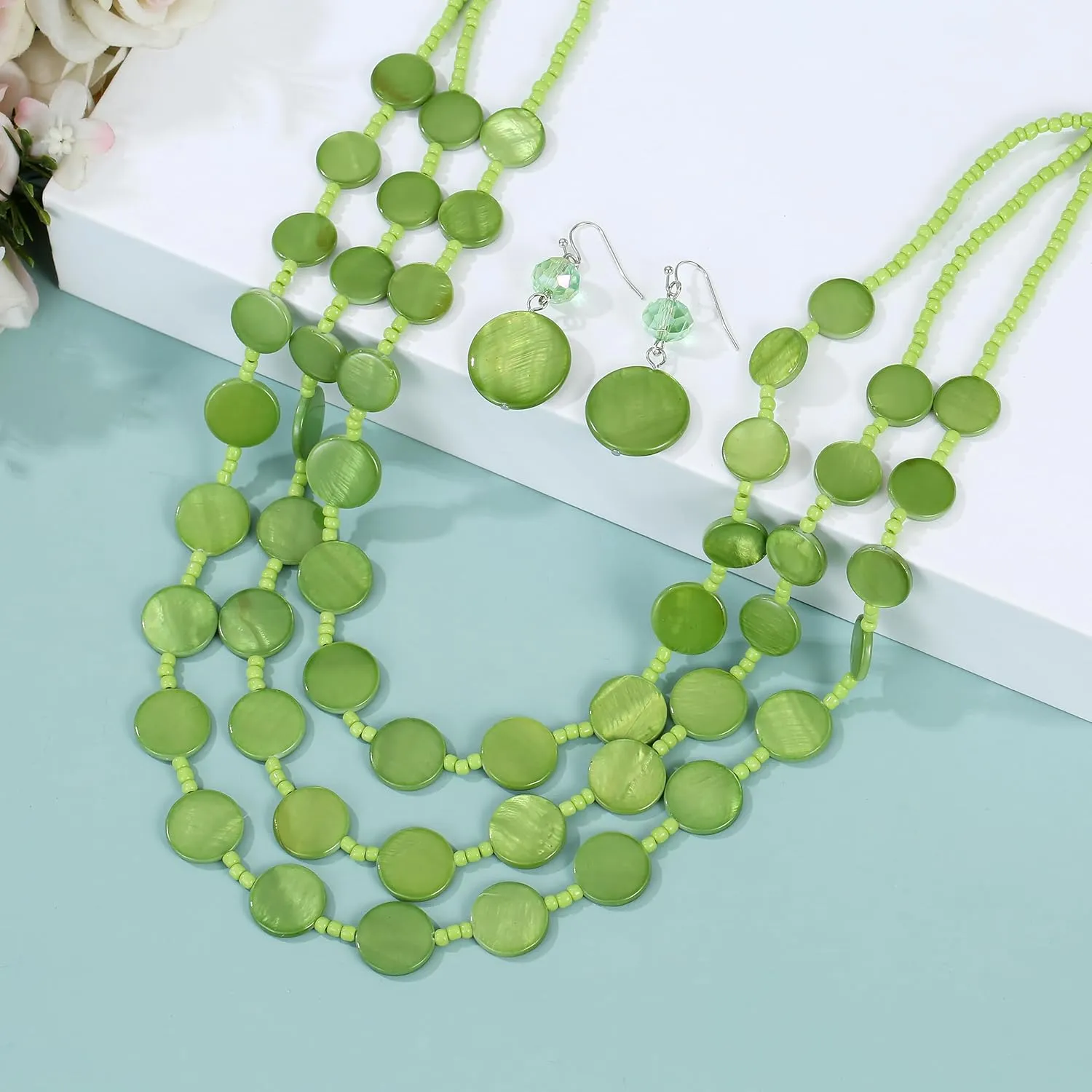 Multi layered Chunky Beaded Necklaces for Women Boho Colorful Shell Strand Statement Necklaces With Earrings Set Fashion Costume Jewelry Gifts