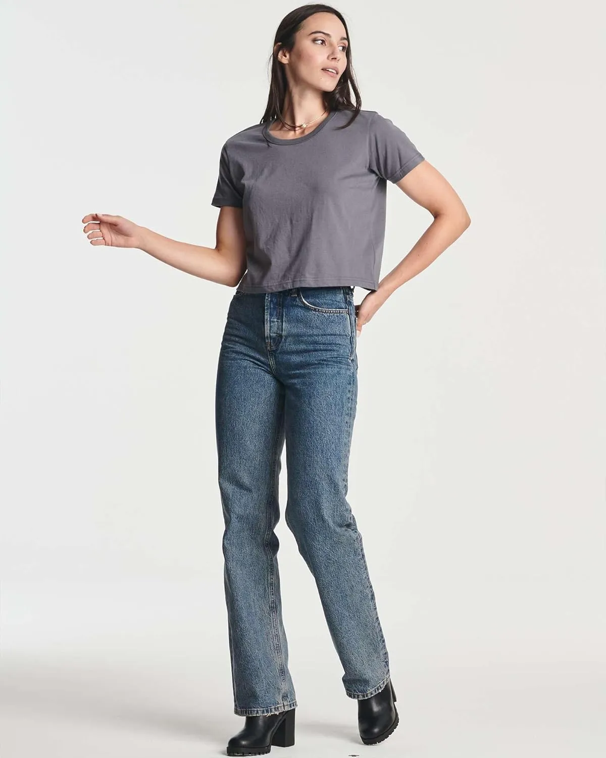 Real Essentials 4 Pack: Women's Cotton Short Sleeve Crop Top  Cropped Casual Crew Neck T-Shirts (Available in Plus Size)