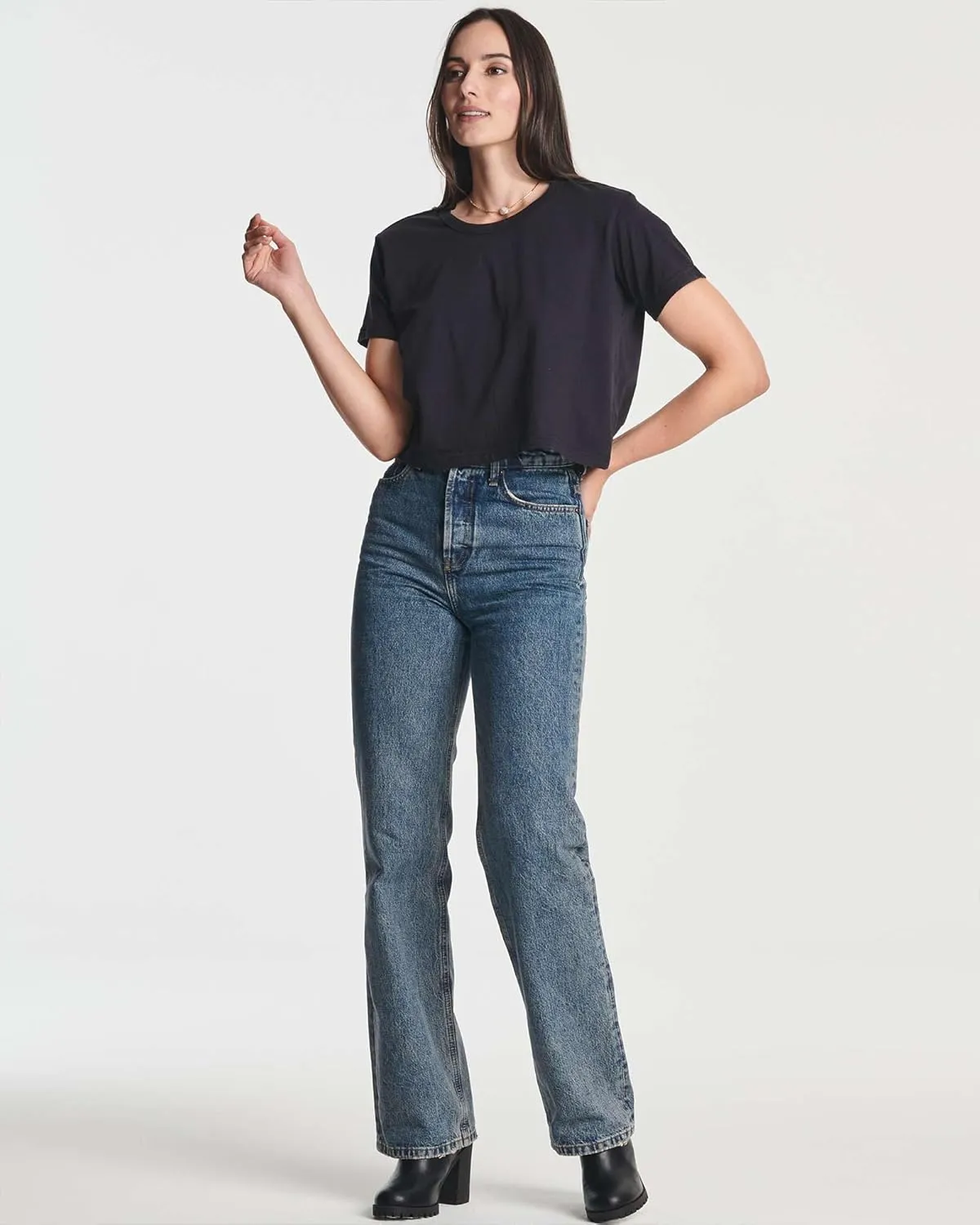Real Essentials 4 Pack: Women's Cotton Short Sleeve Crop Top  Cropped Casual Crew Neck T-Shirts (Available in Plus Size)