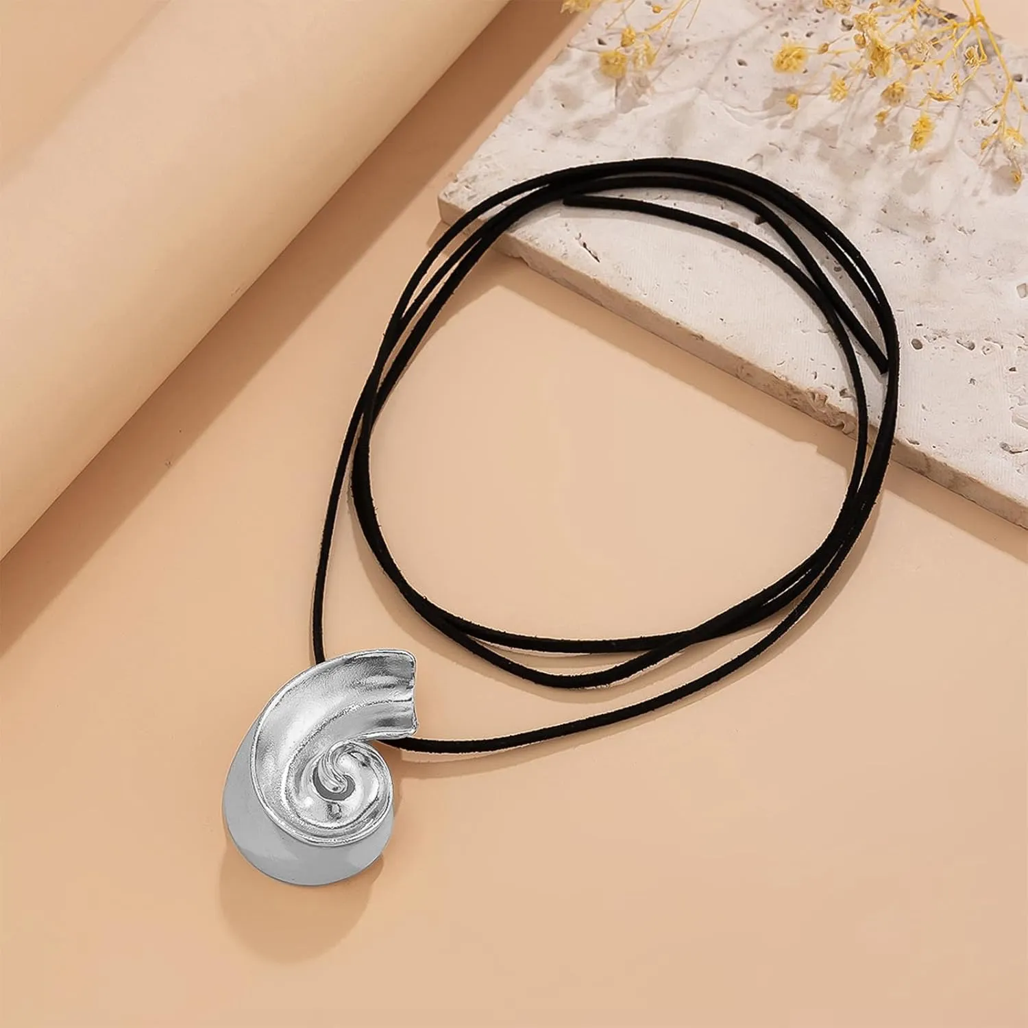 Shell Necklaces for Women Gold Starfish Pearl Seashell Summer Beach Vacation Outfits Jewelry Gifts Stocking Stuffers