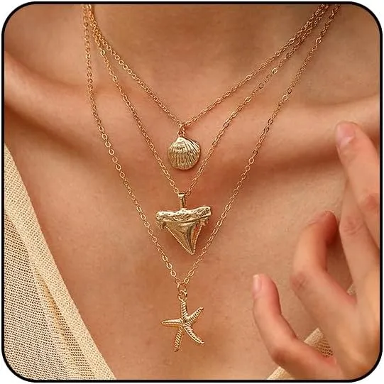 Shell Necklaces for Women Layered Gold Stack Necklace Starfish Seashell Charm Necklace Beach Jewelry for Women Summer Accessories