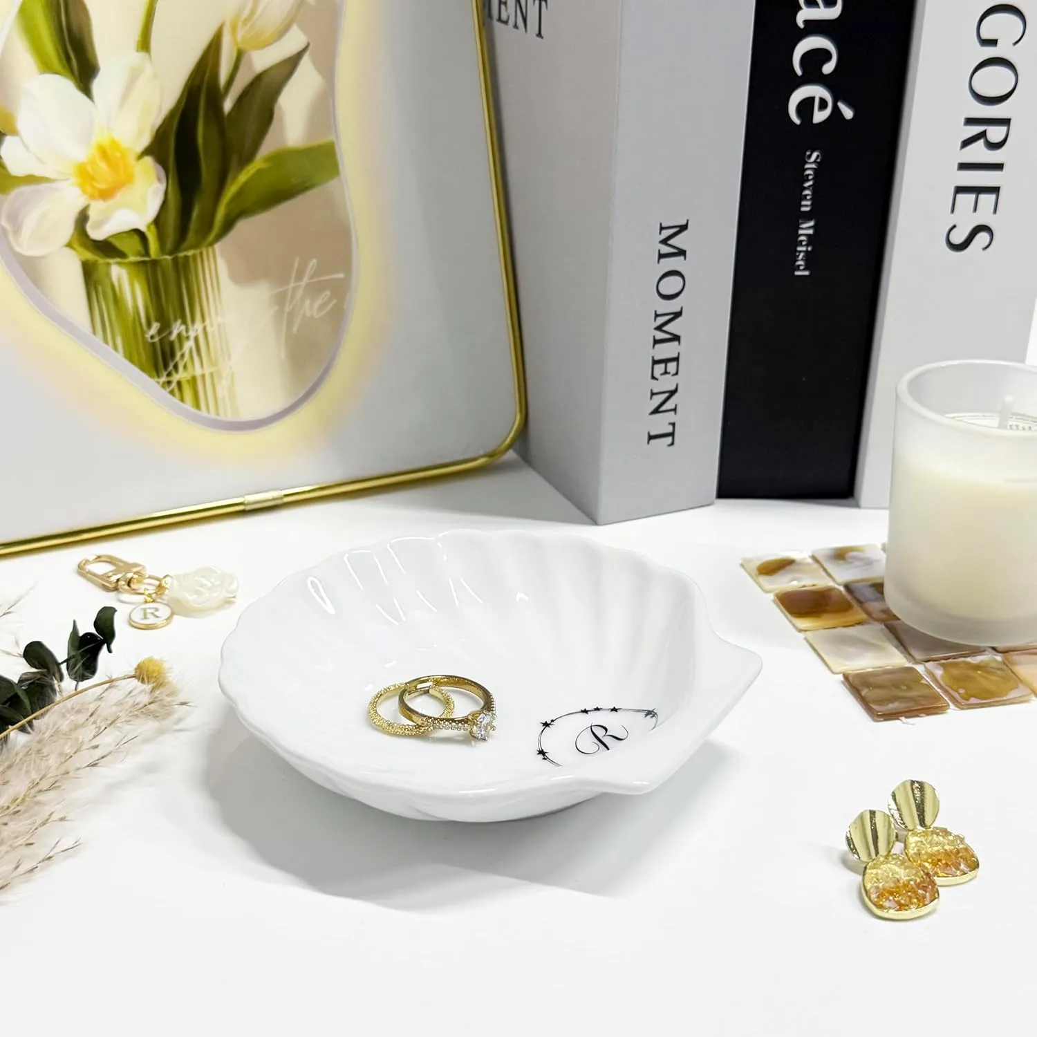Small Jewelry Dish for Women, Ceramic Shell Ring Holder, Plate Tray With Keychain, Cute Decorative Trinket Bowl for Earring, Key Gift, 4.6", (R)