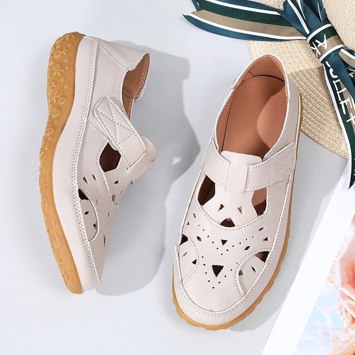 Spring And Summer Women's Closed Toe Shoes Fashion Casual Hollow Leather Rubber Platform Wedge Sandals for Women Thong