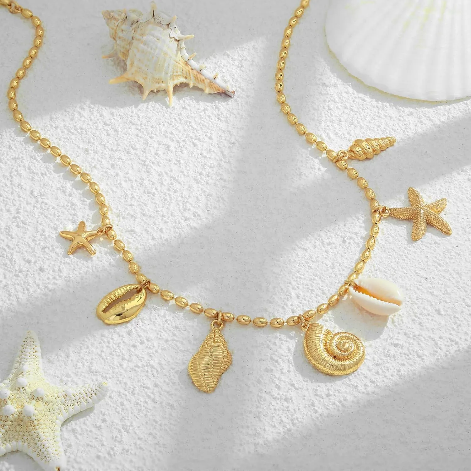 Summer Charms Necklace for Women Conch Seashell Starfish Pendant Choker Necklace Fashion Boho Beach Ocean Jewelry