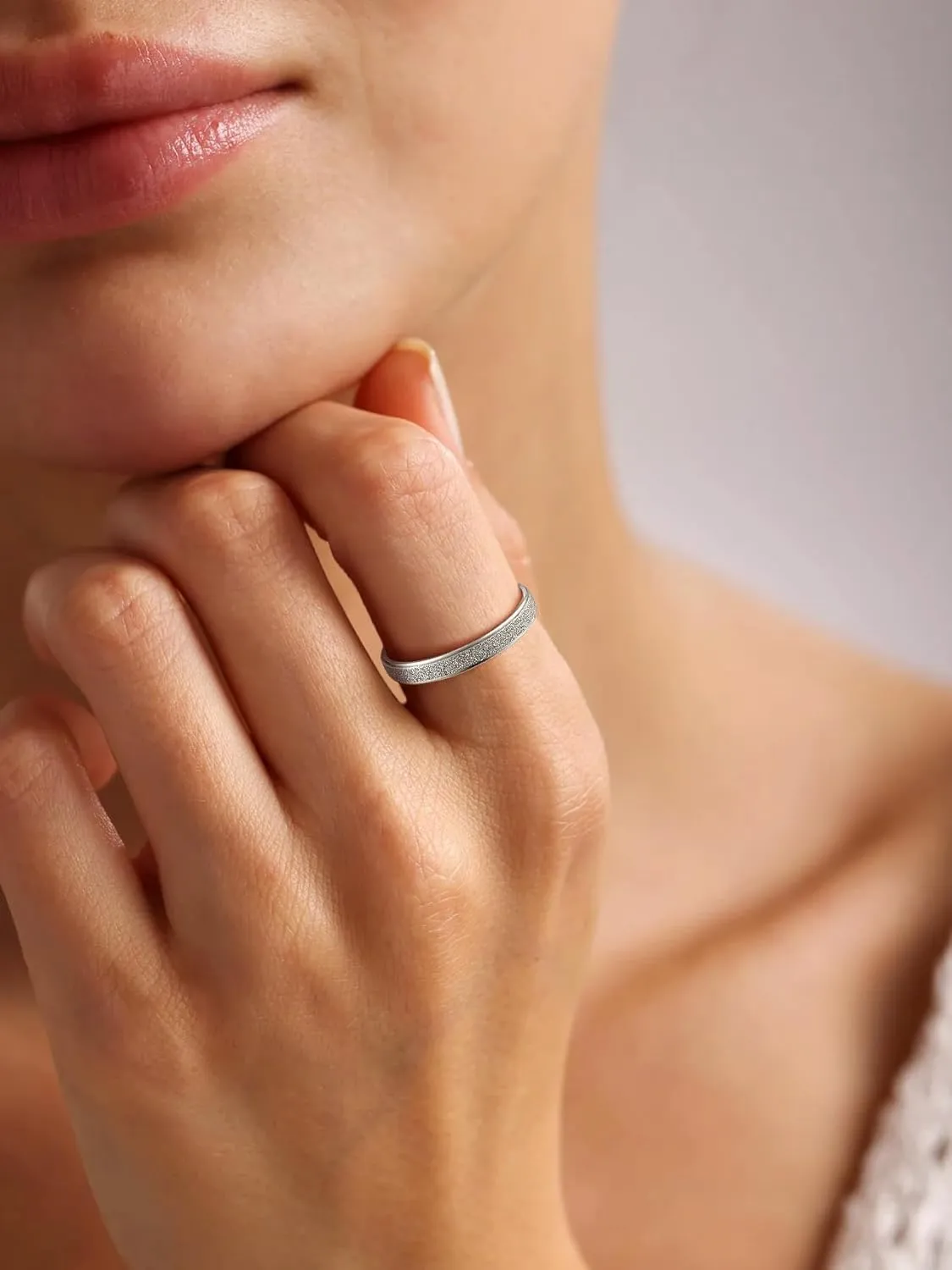 Suplight Interlocked Rolling Rings, Sterling Silver Rings for Women Simple Fidget Ring Plain Stardust Band Rings Stacking Ring for Women Men Size 4 to 12 (with Gift Box)