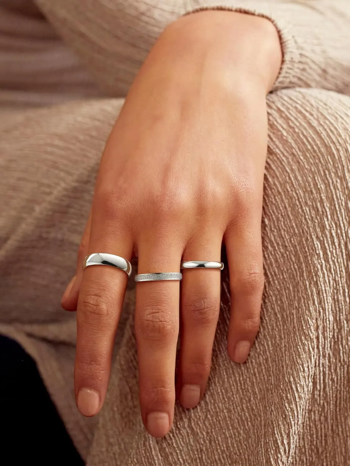 Suplight Interlocked Rolling Rings, Sterling Silver Rings for Women Simple Fidget Ring Plain Stardust Band Rings Stacking Ring for Women Men Size 4 to 12 (with Gift Box)