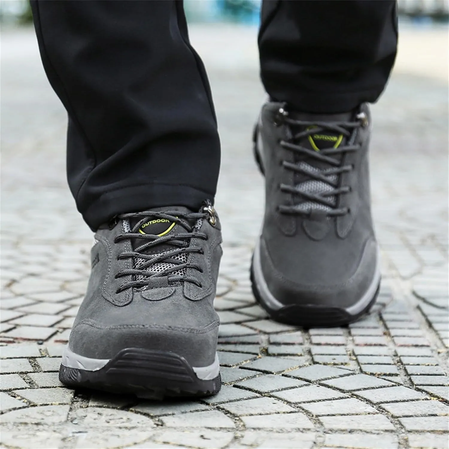 Walking Shoes Tennis Comfortable Men Sports Shoes Fashionable New Pattern Solid Color Simple Thick Sole Flat Bottom