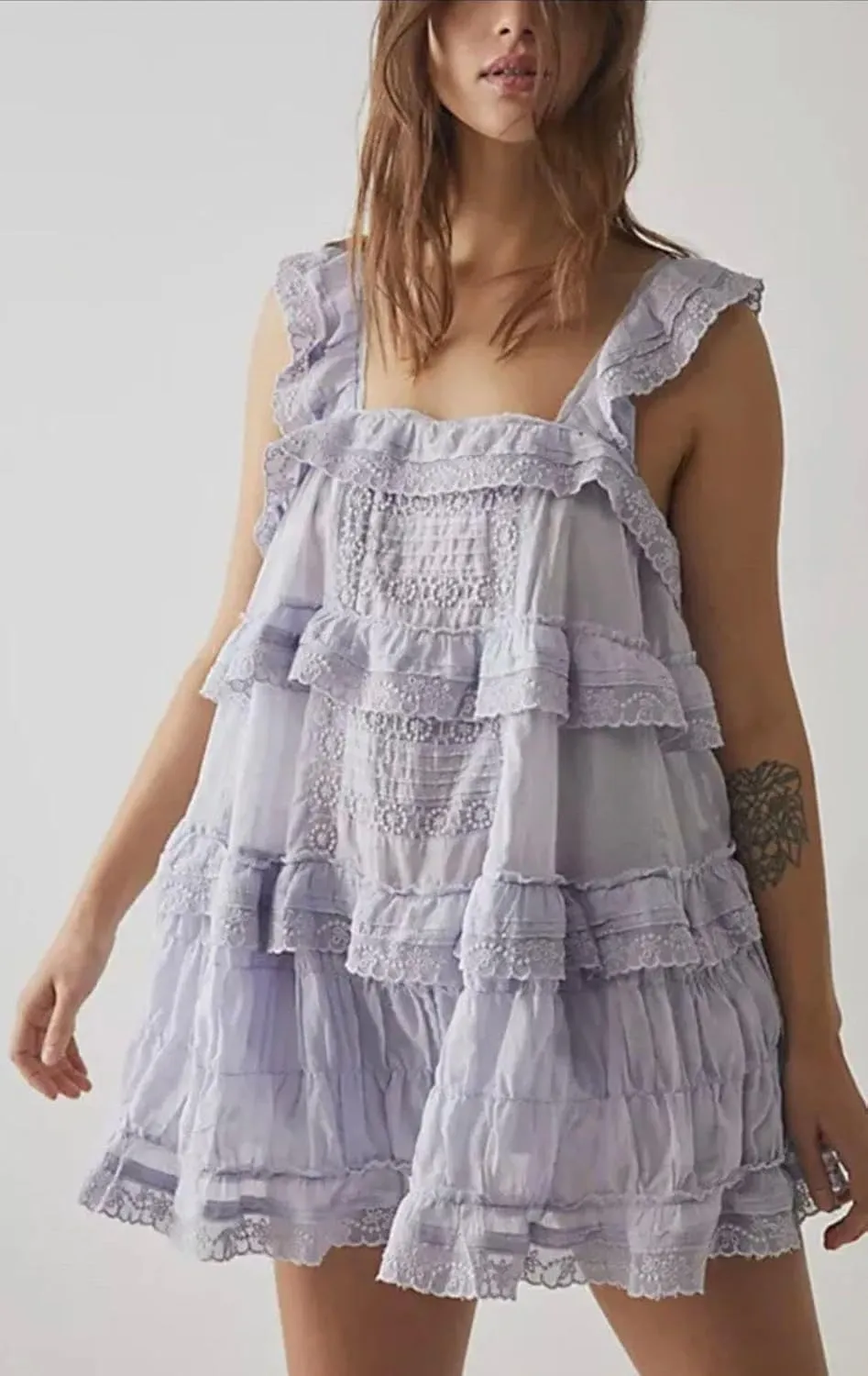 Women Y2k Flowy Ruffle Patchwork Dress Lace Slip Mini Dress Bow Tie Backless Cut Out Tiered Summer Casual Sundress