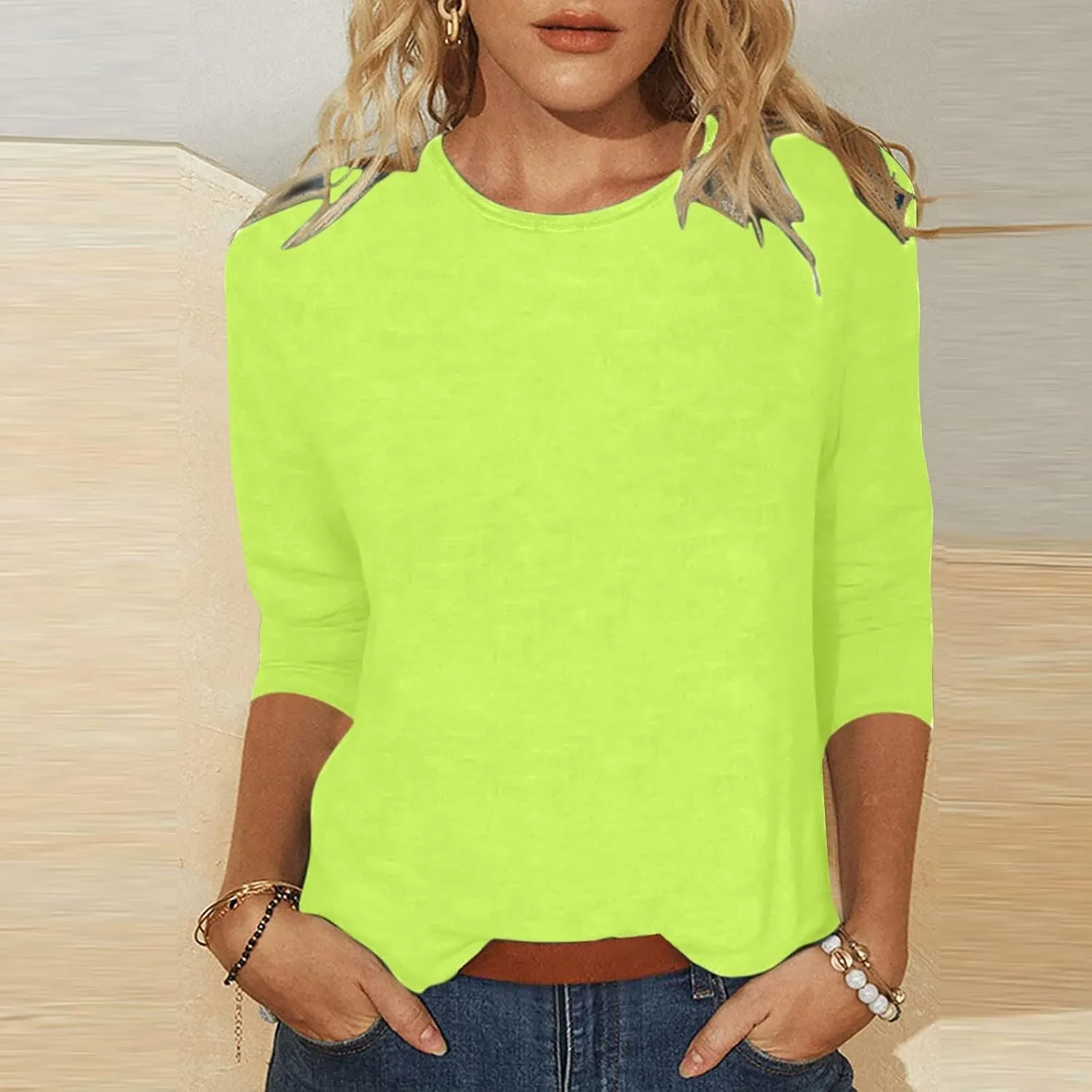 Women's 3/4 Sleeve Tops Trendy Summer 2025 Crew Neck Solid Color T-Shirts Slim Tunic Blouses Loose Fit Workout Outfits