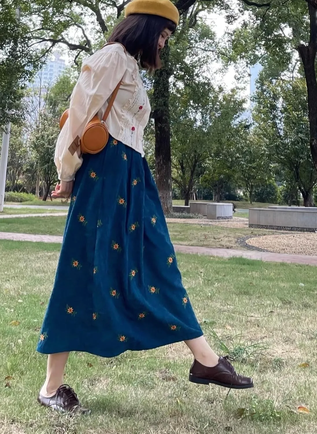 Womens Corduroy Floral Embroidery Long Skirts,Embroidery A-line Flared Swing Midi Skirt,Elastic Waist Corduroy Maxi Skirt