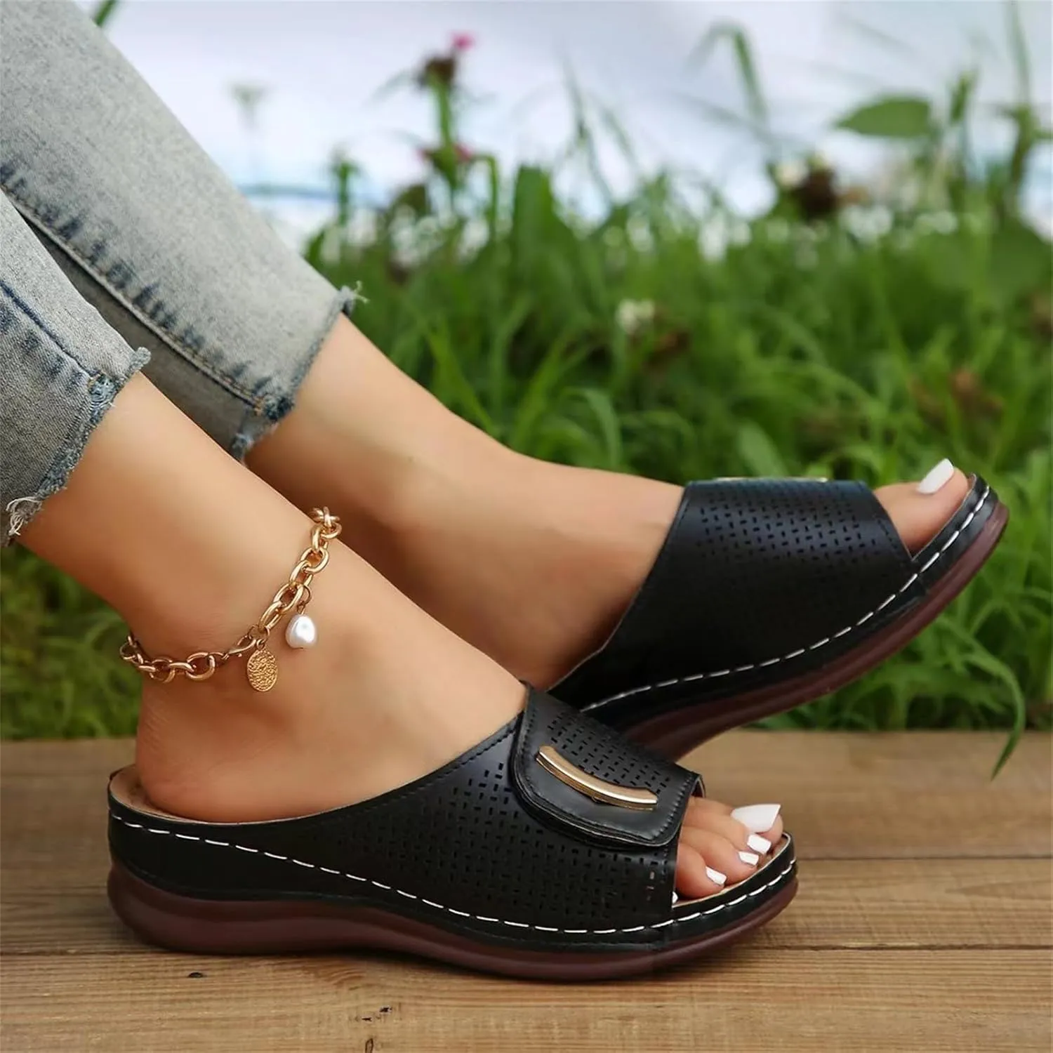 Womens Hollow Out Orthopedic Slippers Summer Casual Peep Toe Sandals Comfy Slip On Wedge Slippers Walking Shoes