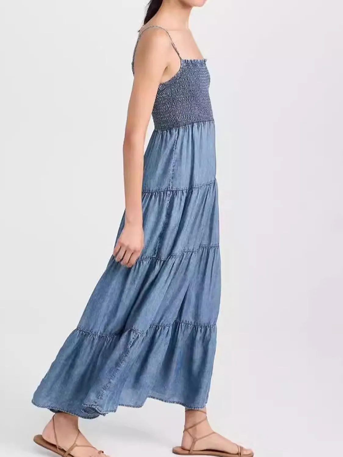 Womens Summer Denim Dress Sleeveless Spaghetti Strap Smocked Jean Dreses Tiered Ruffle Midi Beach Sundresses