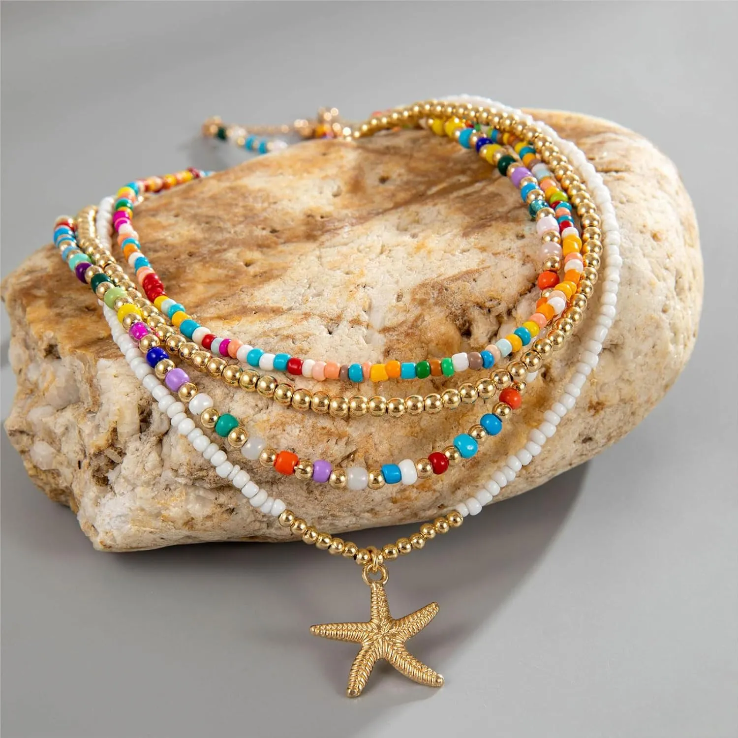 YANCHUN Shell Necklace Beach Jewelry for Women Sea Shell Necklace Layered Gold Shell Charm Necklaces Summer Outfits fwomen Beach Fashion 2025