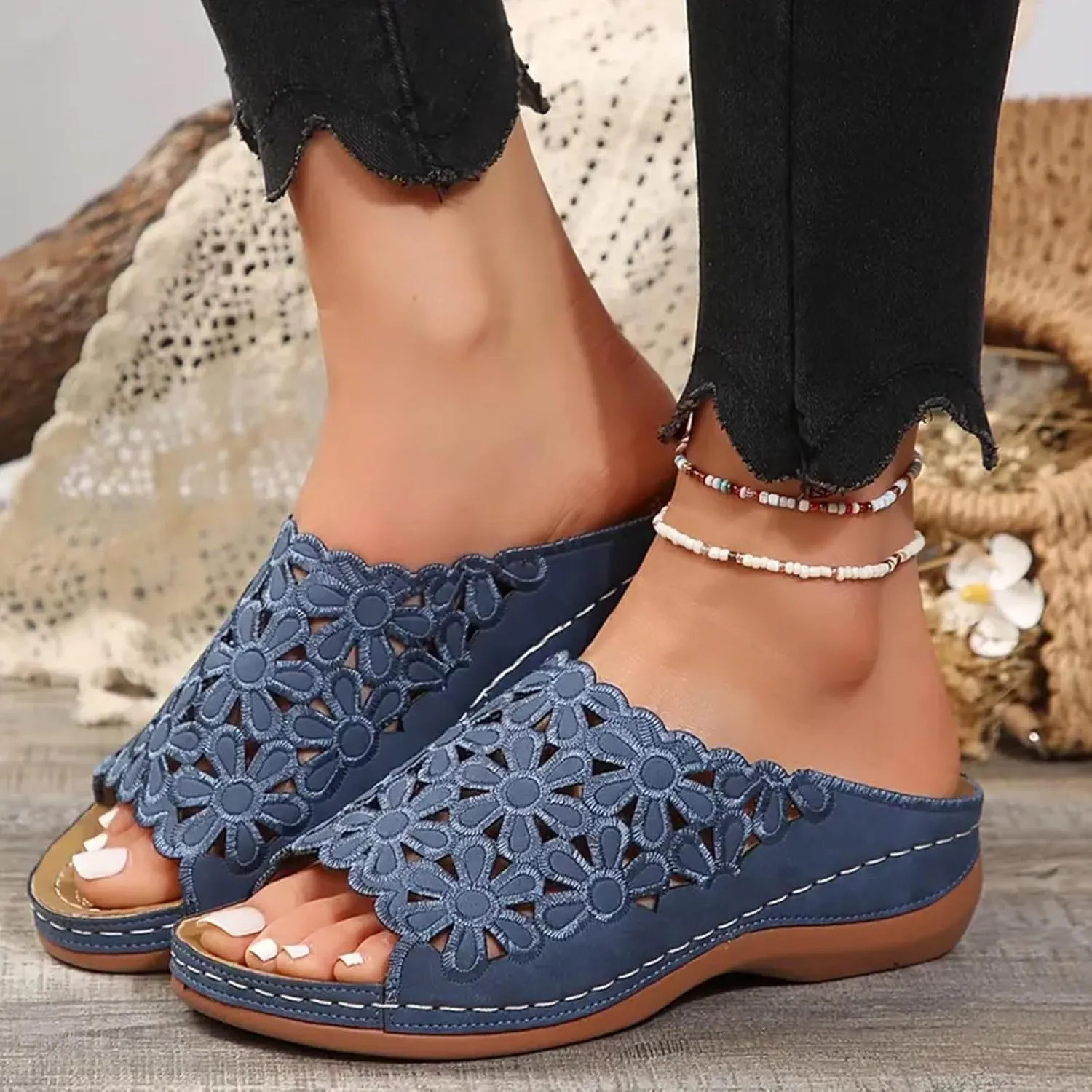 ZSpzx Orthopedic Sandals for Women,2025 Arch Support Wedge Flip Flops Slide Comfortable Open Toe Slip on Flowers Hollow Out On Dressy Summer Travel Work